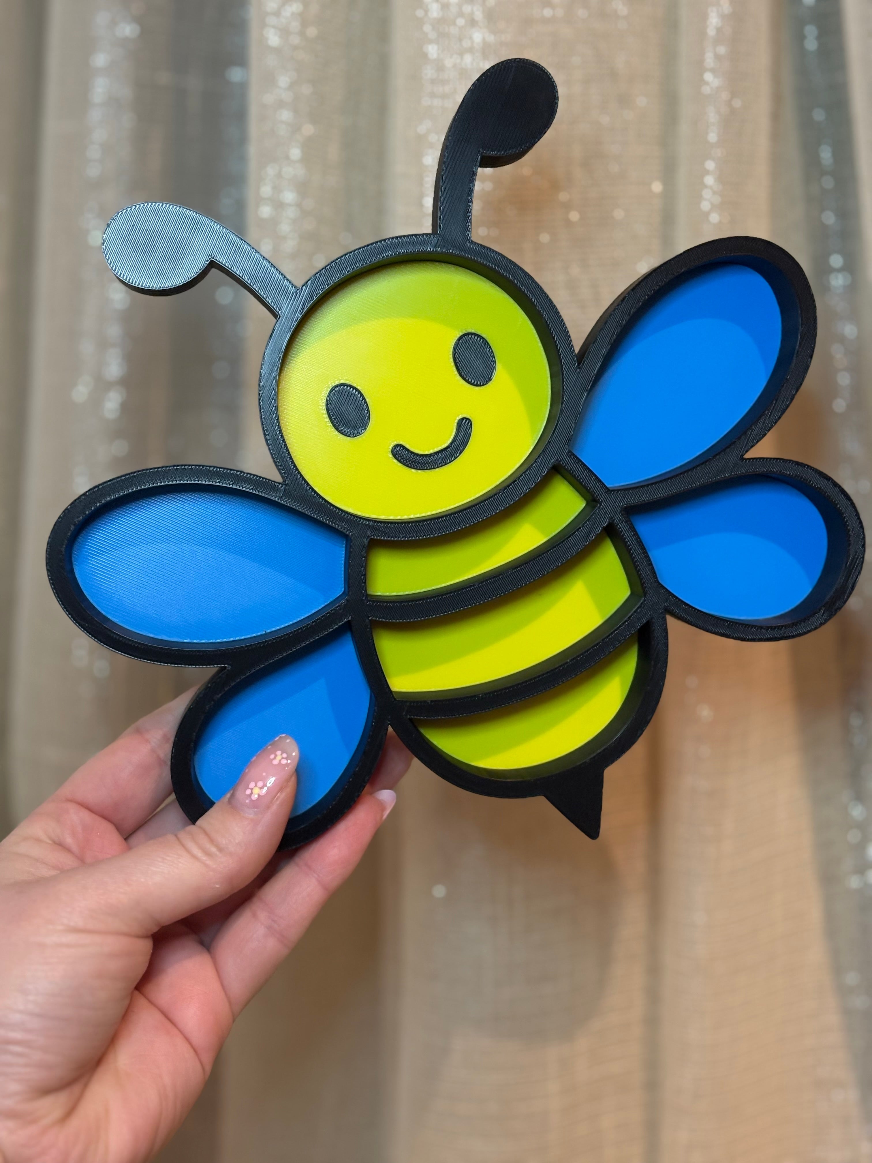 Bee tray