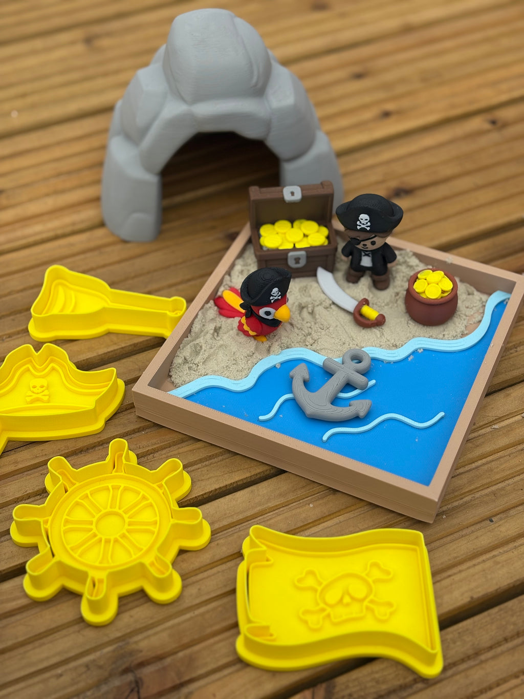 Tenner Tuesday Pirate Set