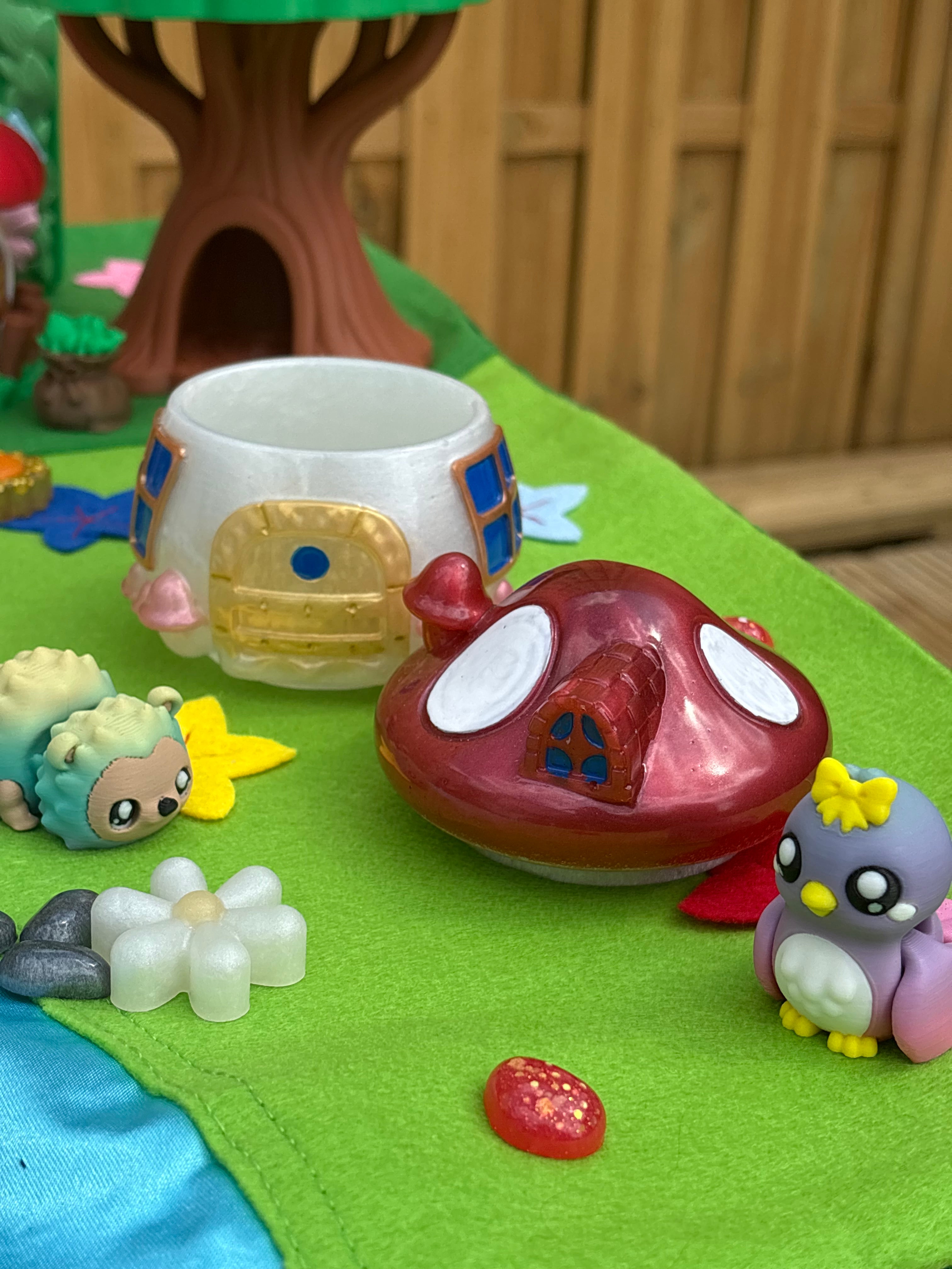 Resin mushroom house jar