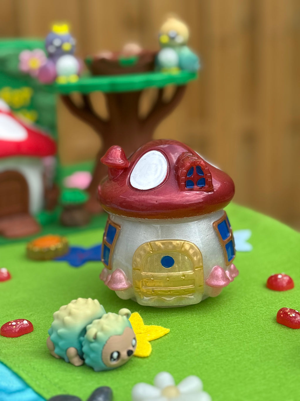 Resin mushroom house jar