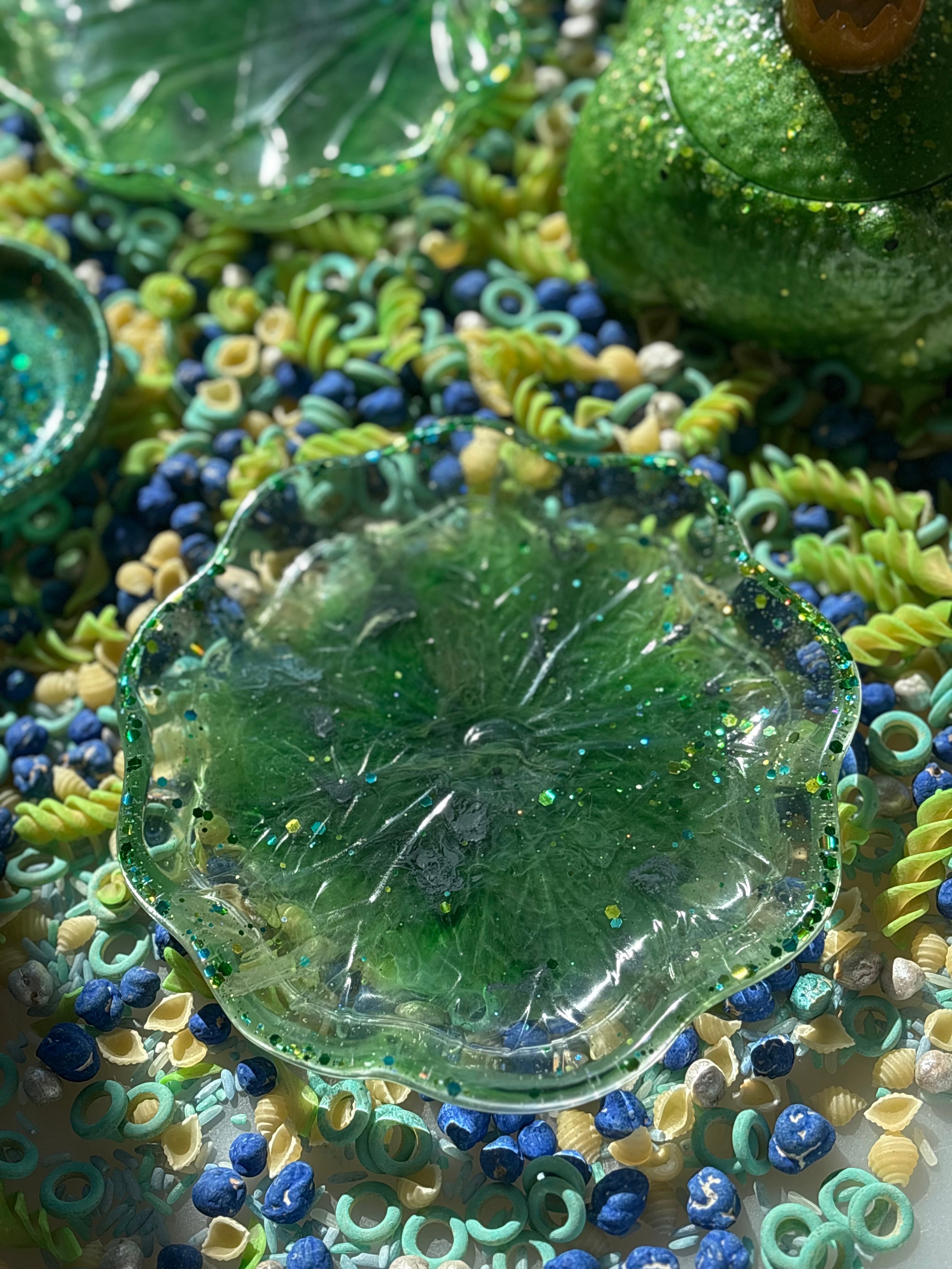 Lilypad tray