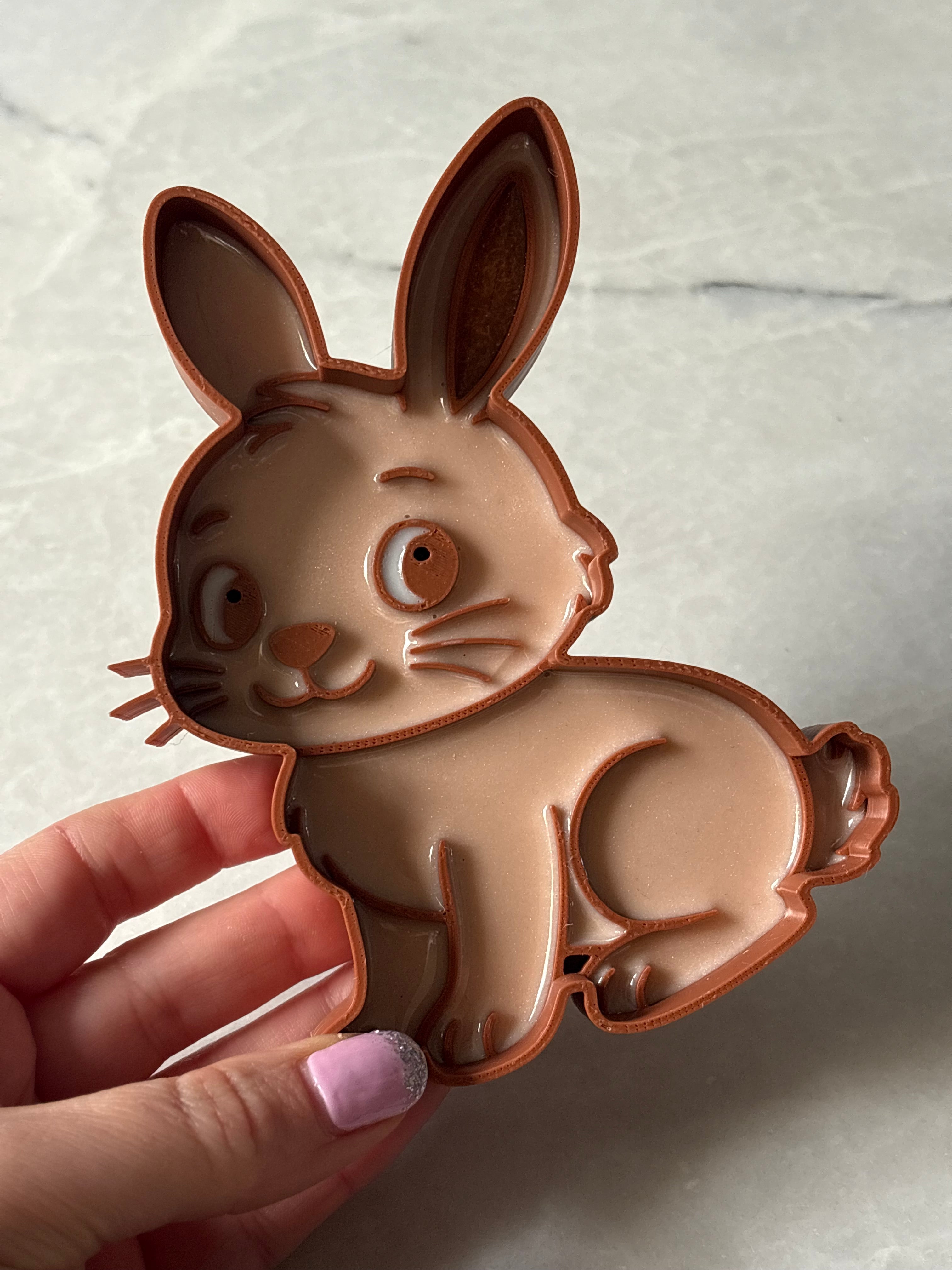 Seconds: Small bunny tray