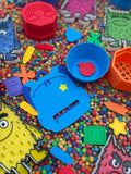 Backpack fine motor game