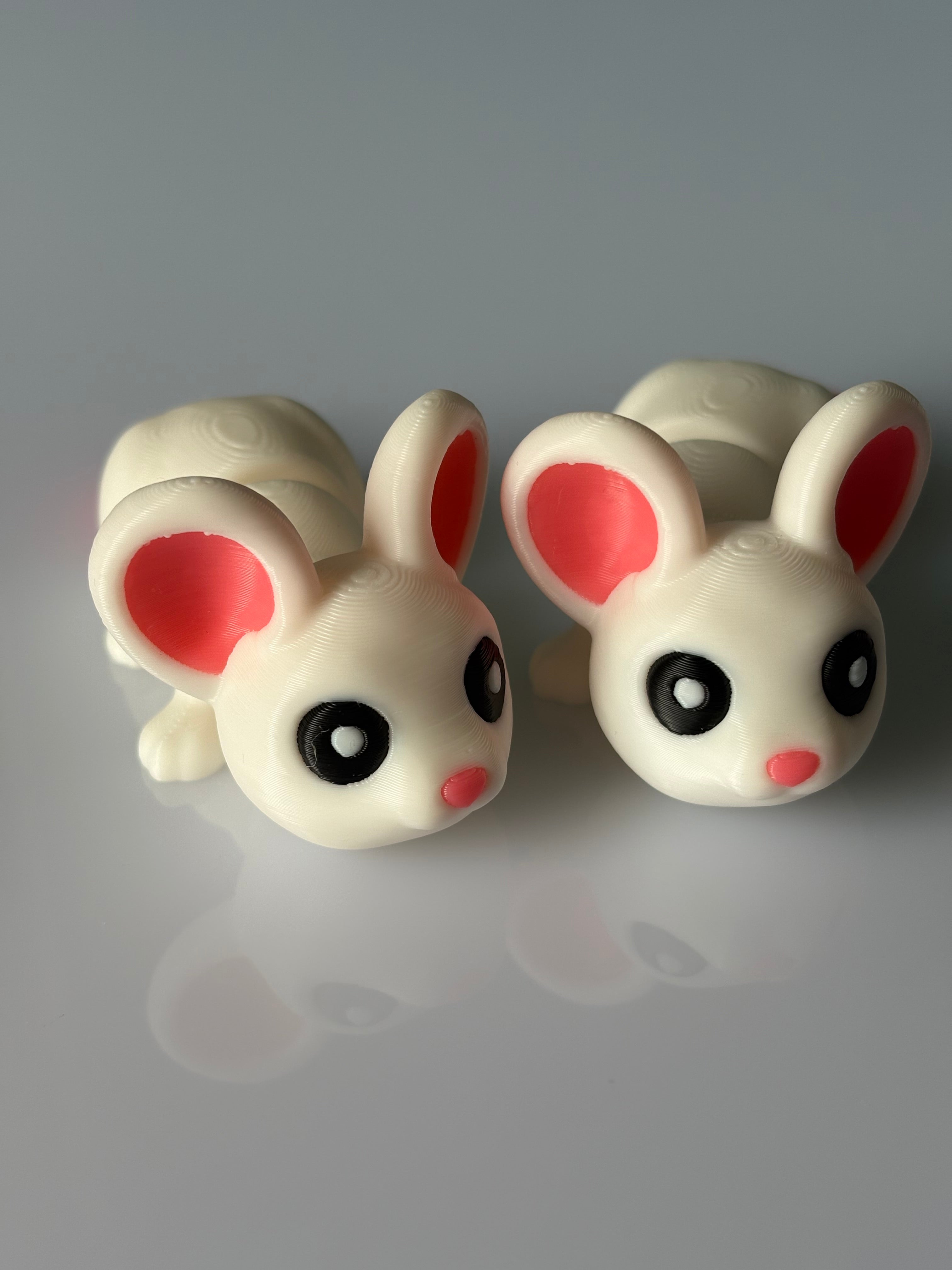Flexi mouse figure