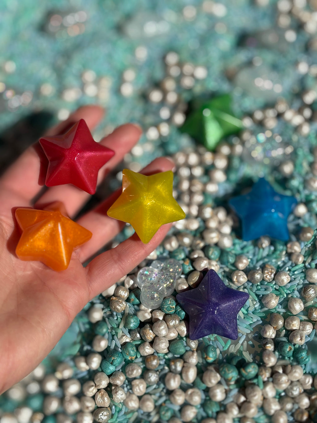 Rainbow stars