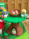 Birds, eggs and nest