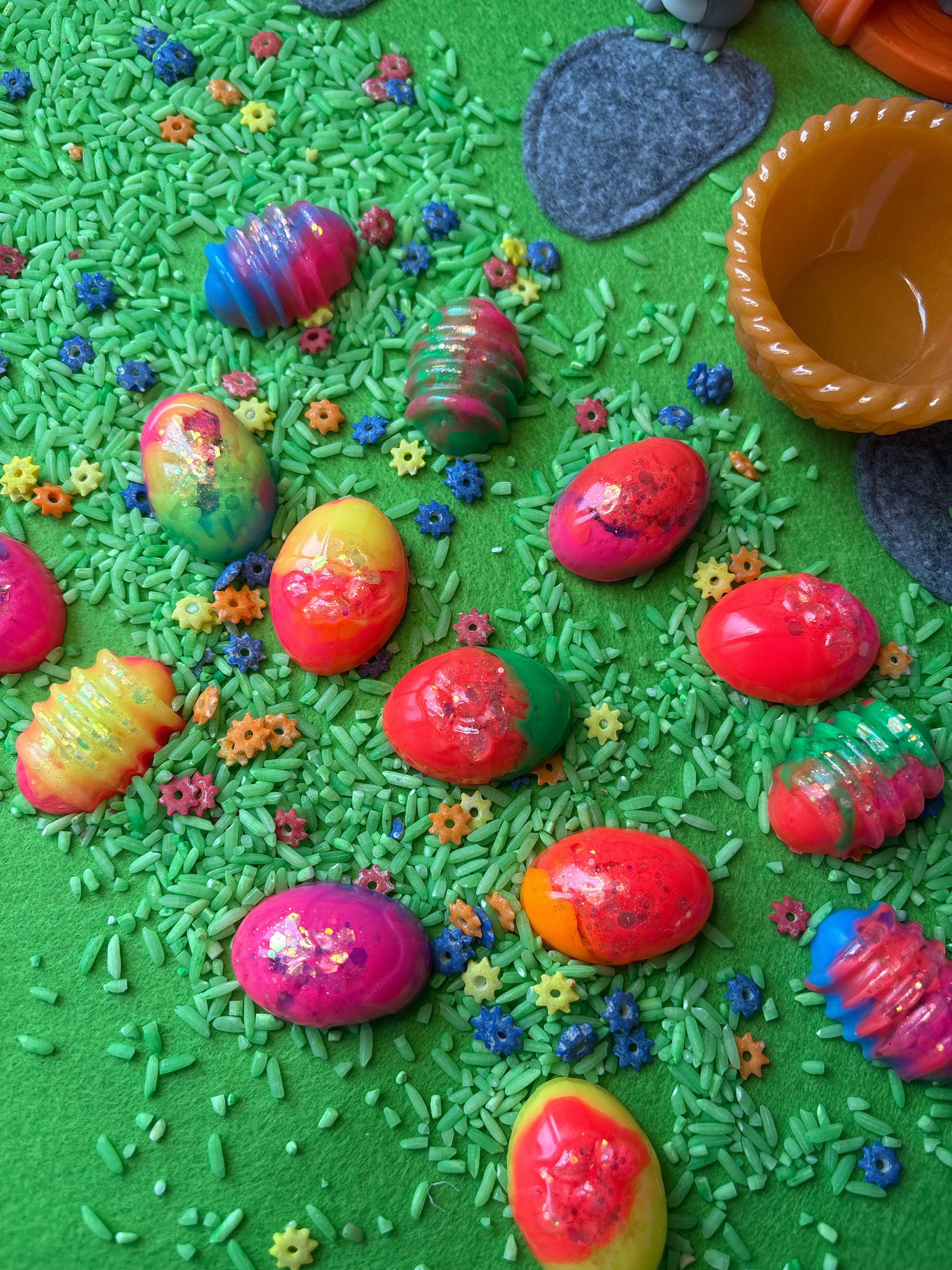 Easter eggs loose parts