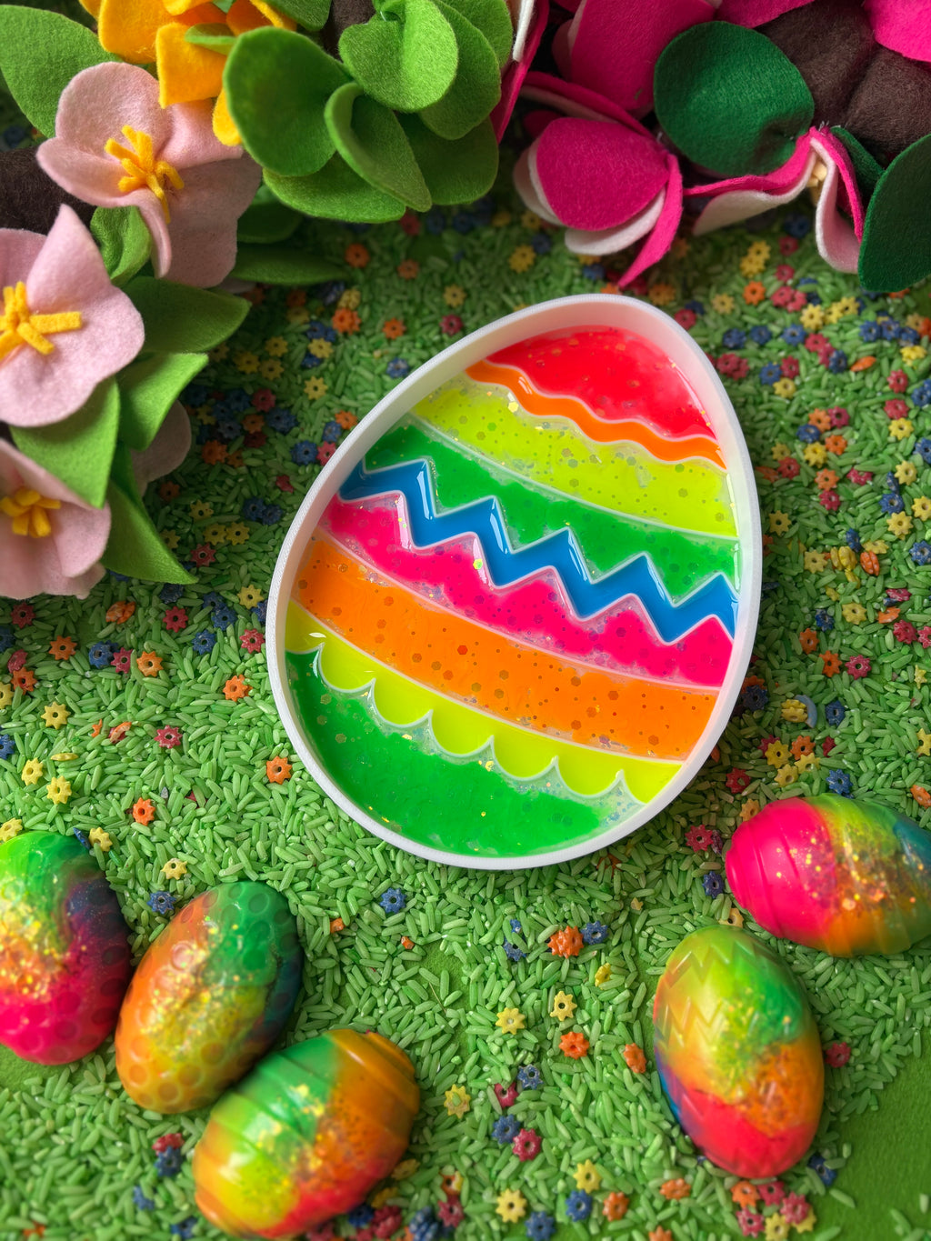 Easter egg and bunny trays