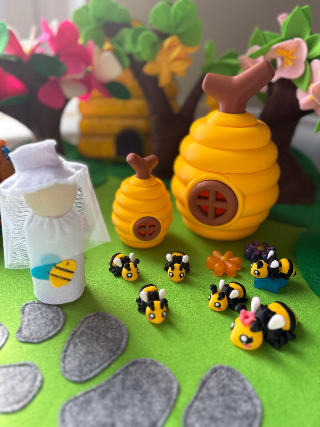 Bee set