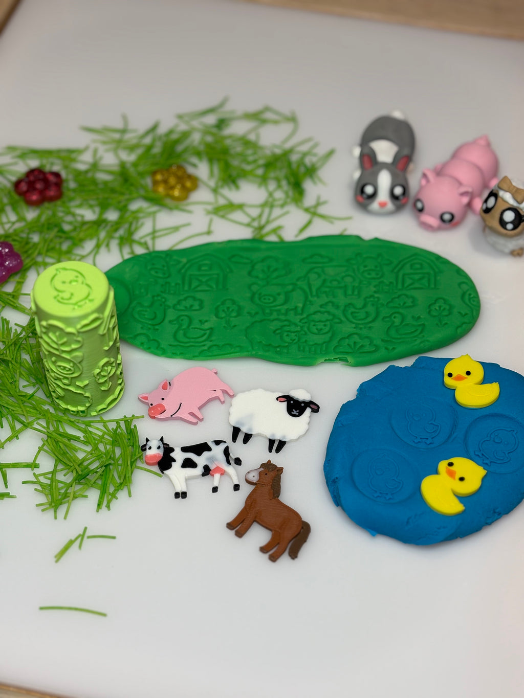 Farm themed dough roller