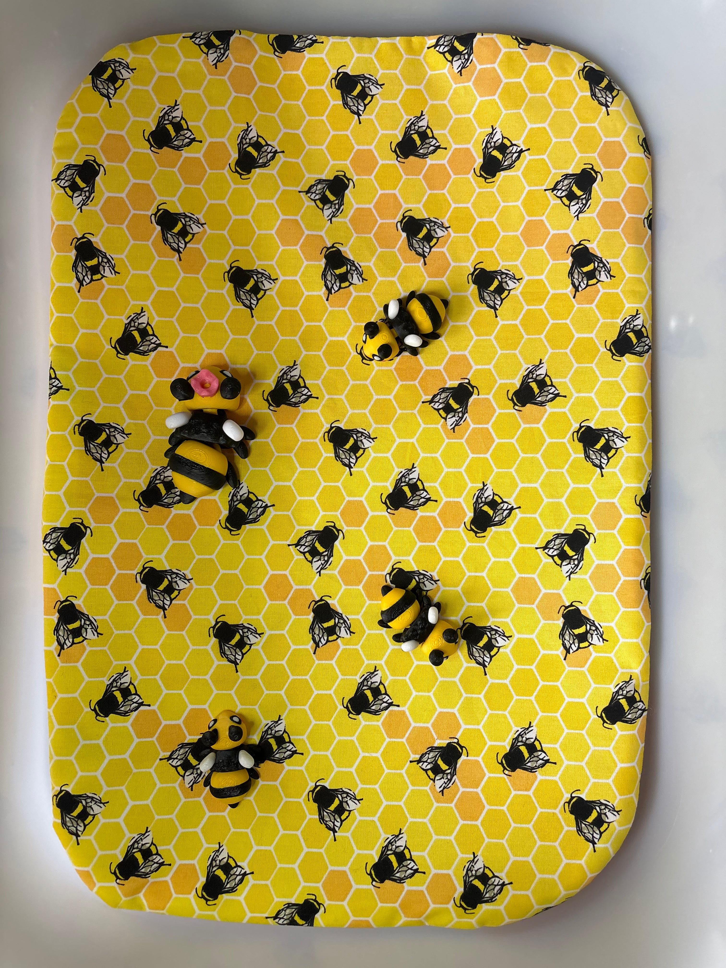 Bee themed play mat for trofast tray