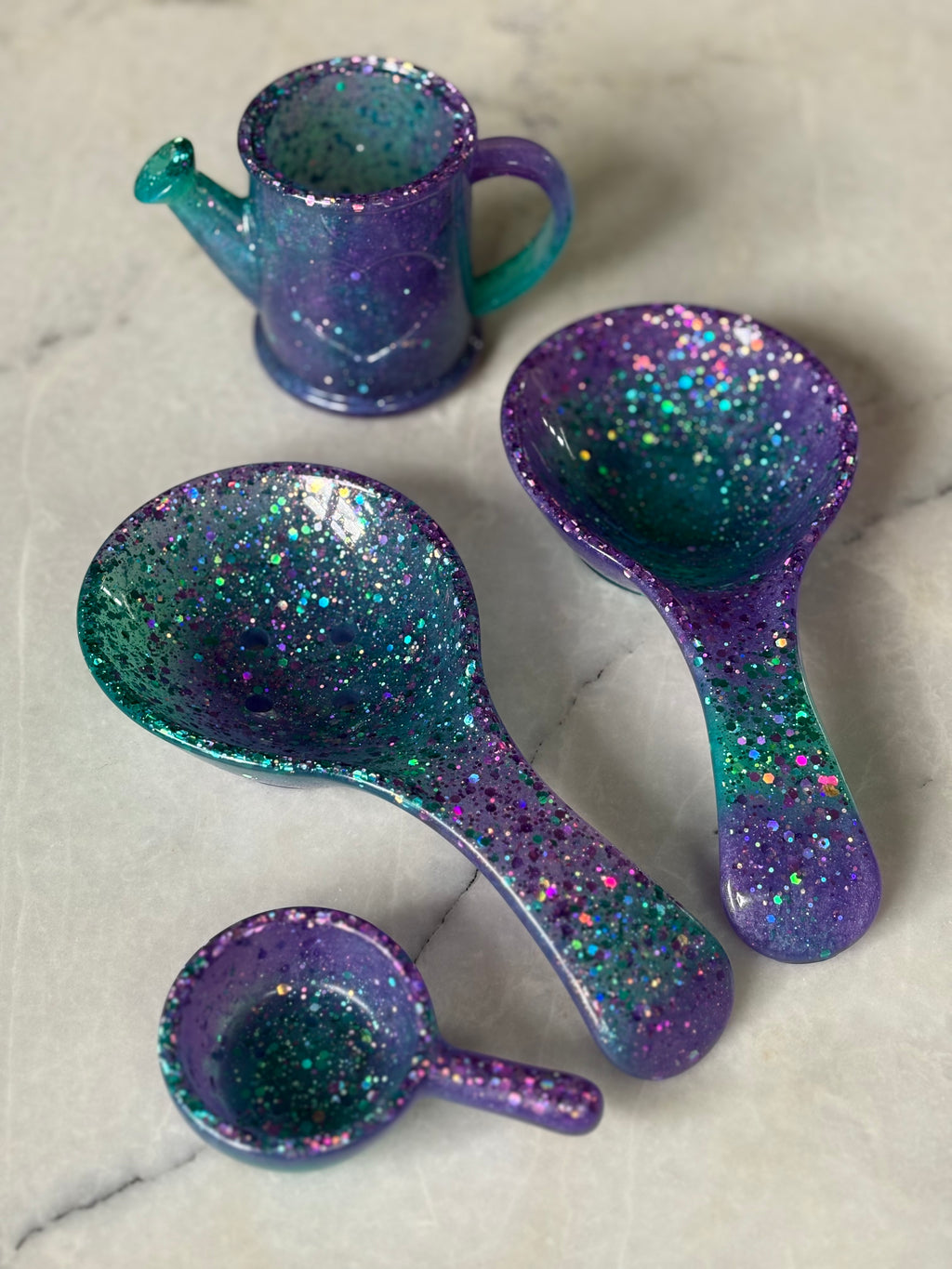 Large scoop / sieve