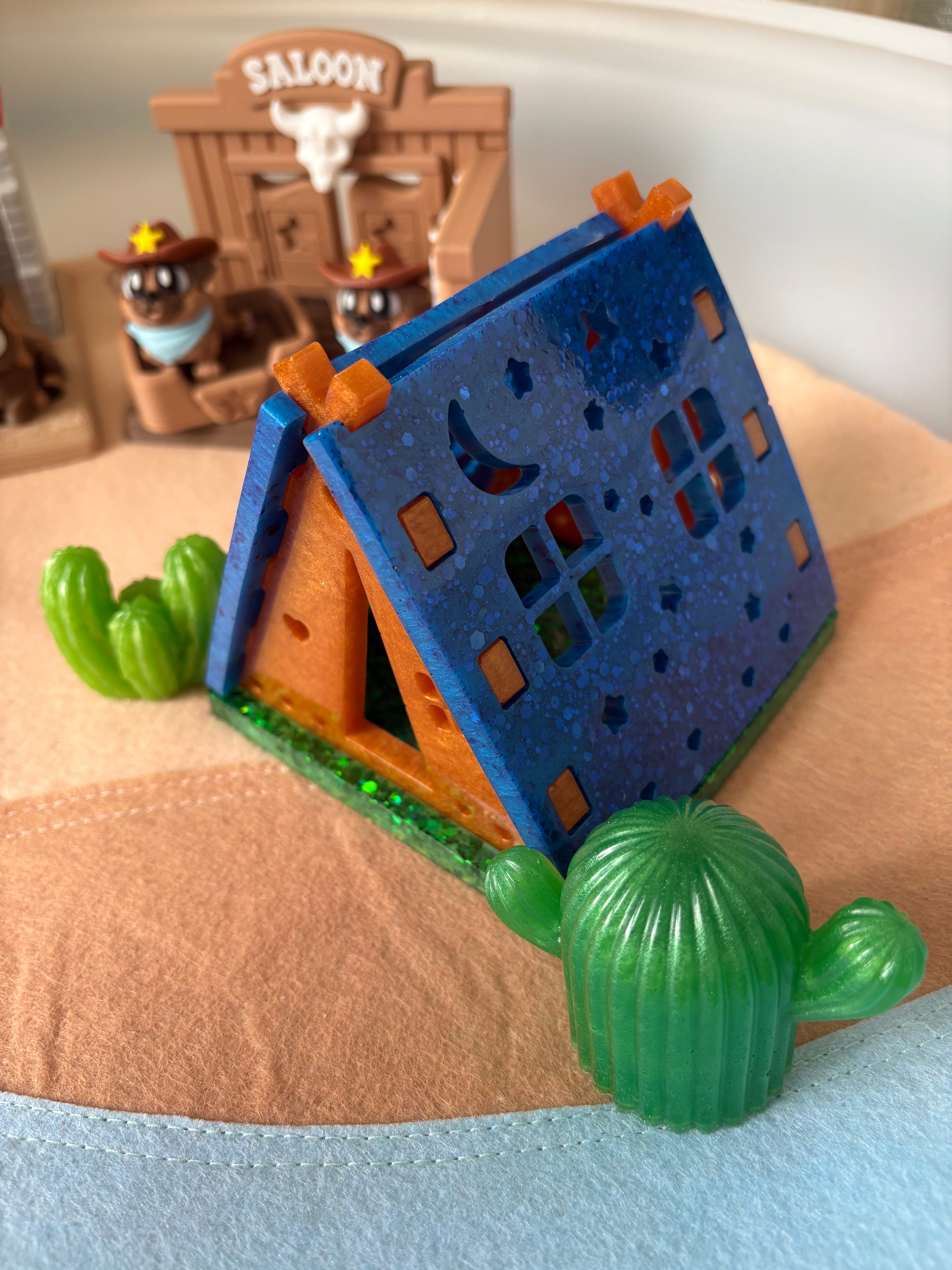 Resin tent